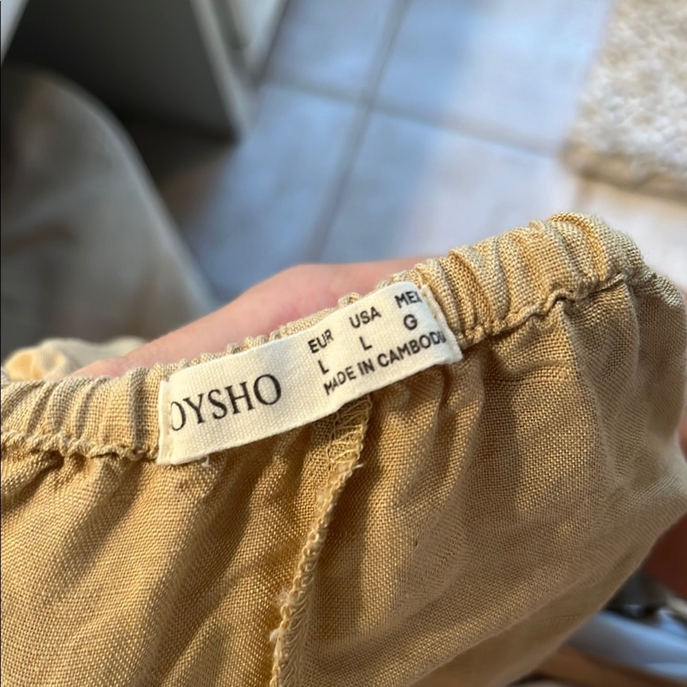 Linen blend open back dress: Perfect summer neutral - Picture 2 of 3
